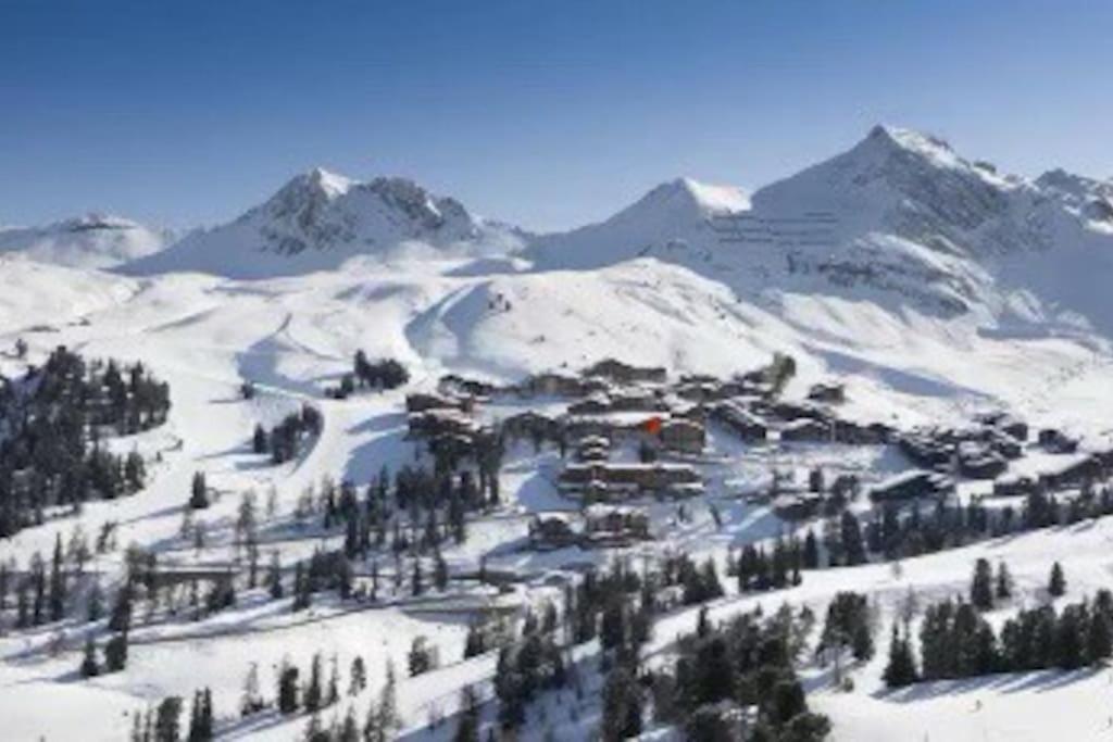 Appartement Belle Plagne Et Parking La Plagne Exterior foto